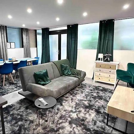 Modern Family Apartment 20Mins From Disney / 45Mins From Paris ローニュ エクステリア 写真