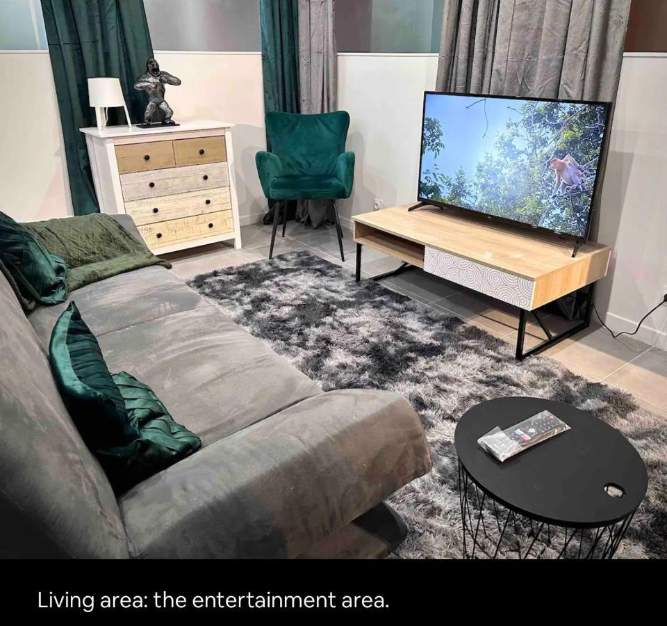 Modern Family Apartment 20Mins From Disney / 45Mins From Paris ローニュ エクステリア 写真