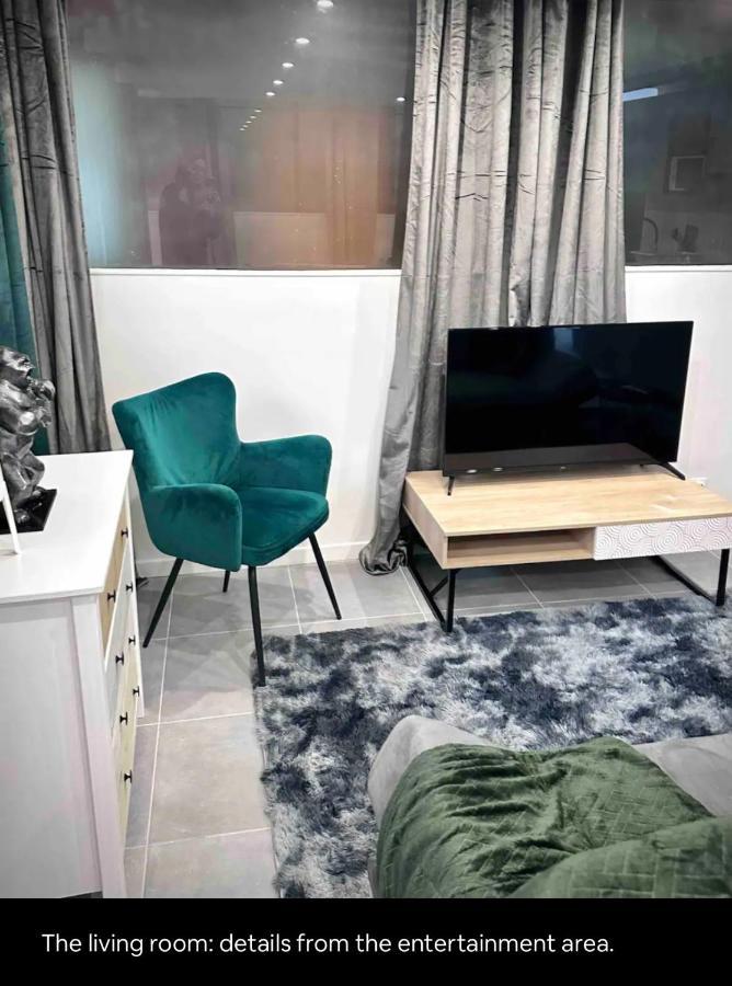 Modern Family Apartment 20Mins From Disney / 45Mins From Paris ローニュ エクステリア 写真